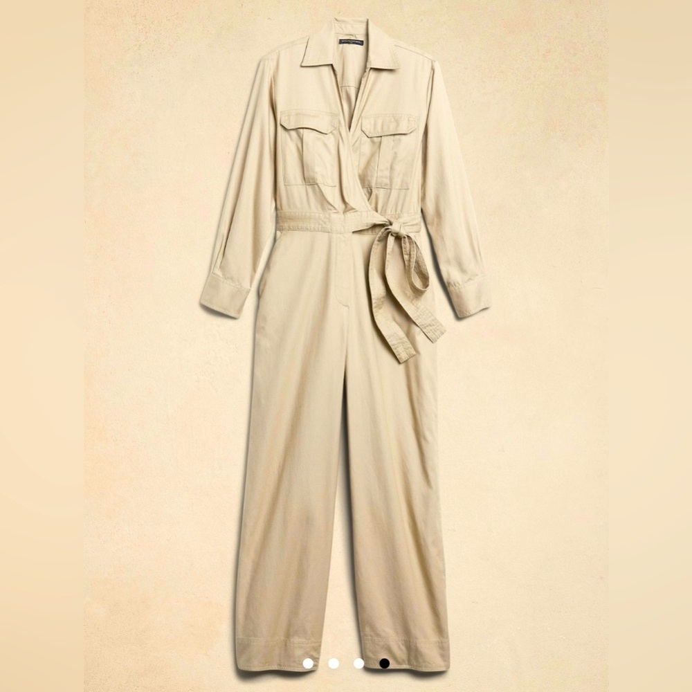 Banana Republic Twill Jumpsuit - Size 8 Petite Women’s